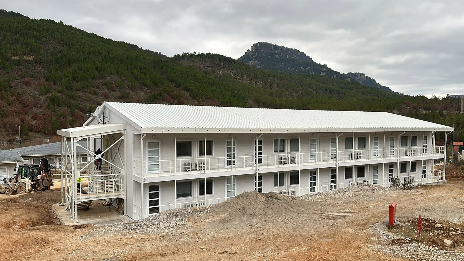 Prefabrik çelik yapı uygulaması